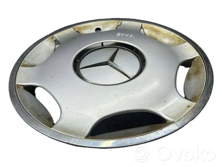 Mercedes-Benz E W124 R15-pölykapseli 1244011424