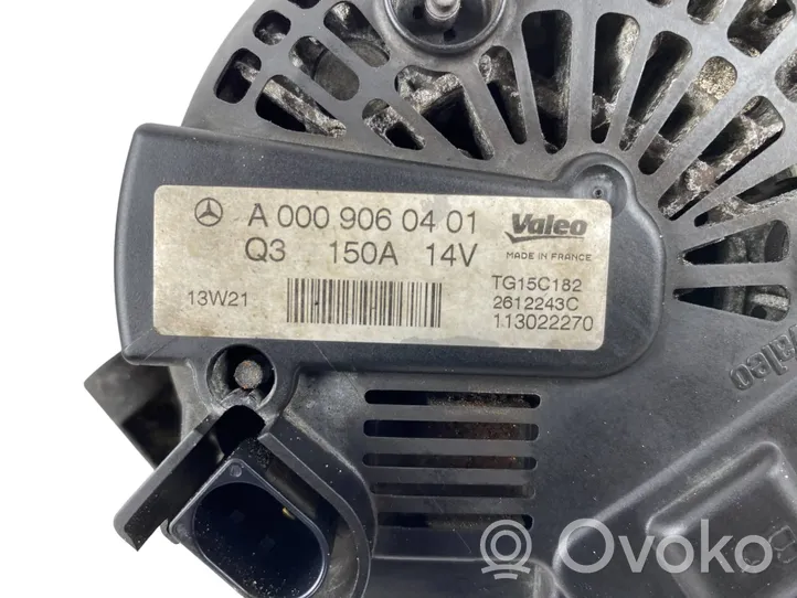 Mercedes-Benz C W204 Alternator A0009060401