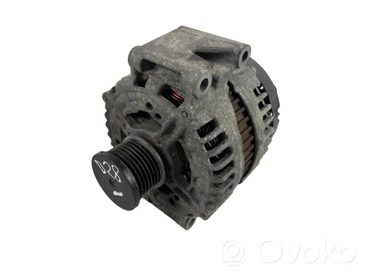 Mercedes-Benz CLS C219 Generatore/alternatore A0131546402