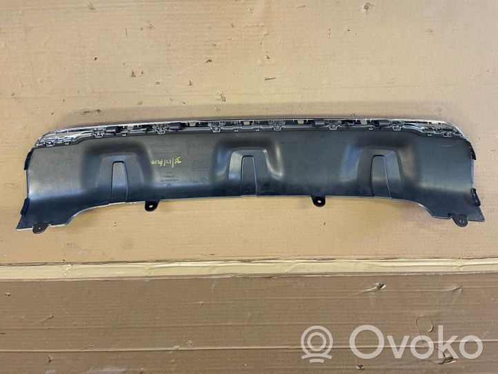 BMW X3 G01 Moulure inférieure de pare-chocs arrière 773828