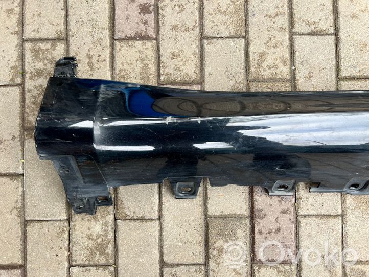 BMW X6 F16 Priekinio kėbulo slenksčio apdaila 51778056468