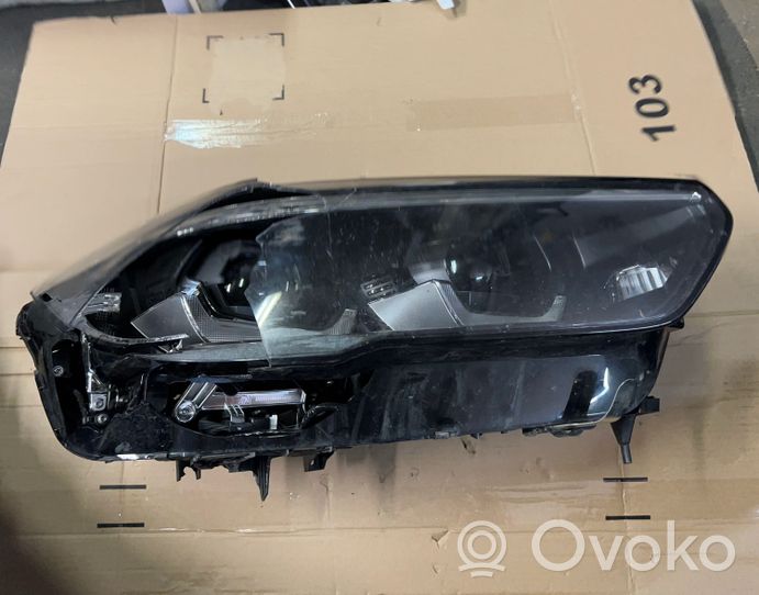 BMW X5 G05 Priekinis žibintas 948178403