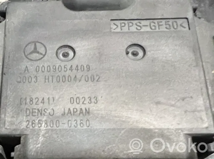 Mercedes-Benz GLC C253 Capteur de température des gaz d'échappement A0009054409