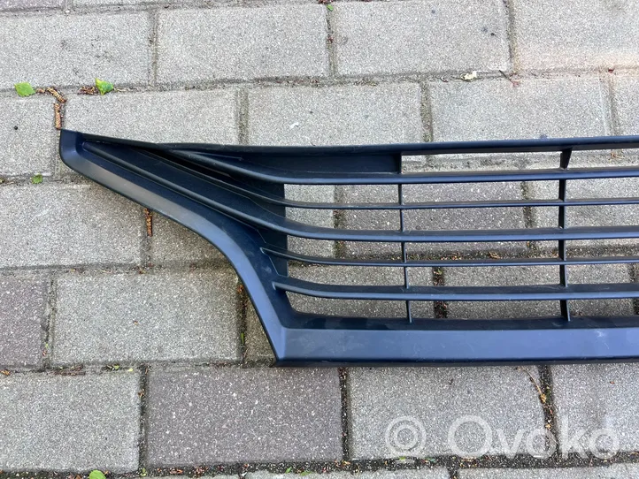 Toyota Yaris Grille de calandre avant 531120D810