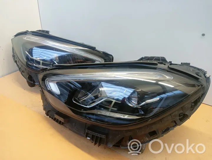 Mercedes-Benz C W206 Lot de 2 lampes frontales / phare 