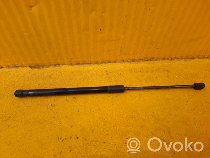 Audi A4 S4 B9 Staffa di rinforzo per ammortizzatore bagagliaio 8W9827552B