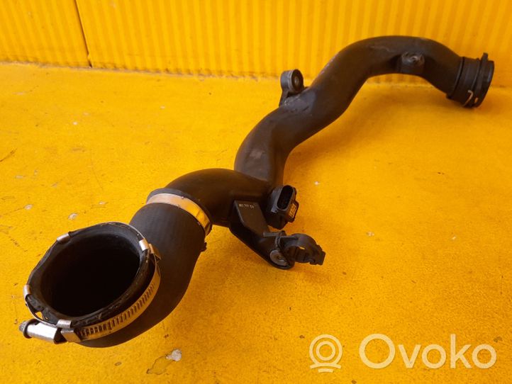 Volkswagen Tiguan Interkūlera šļūtene (-es) / caurule (-es) 1K0145770R