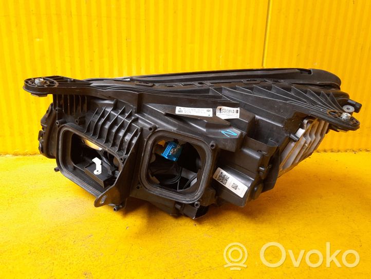 Mercedes-Benz SLC R172 Lampa przednia A1729063601