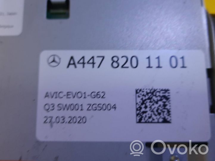 Mercedes-Benz Vito Viano W447 Mascherina unità principale autoradio/GPS A4478201101