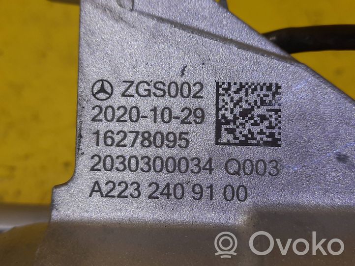 Mercedes-Benz S W223 Engine mount bracket A2232409100