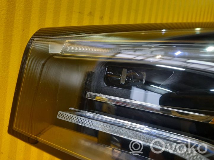 BMW X7 G07 Headlight/headlamp 7933323