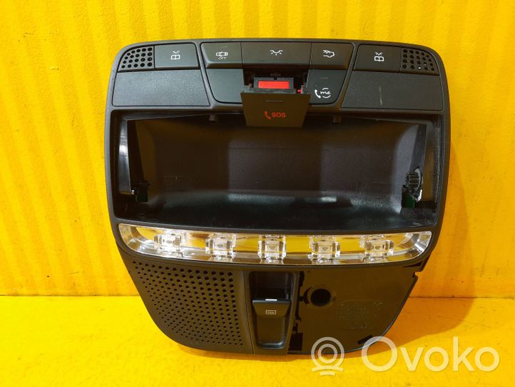 Mercedes-Benz C W205 Altre luci abitacolo A0009063106