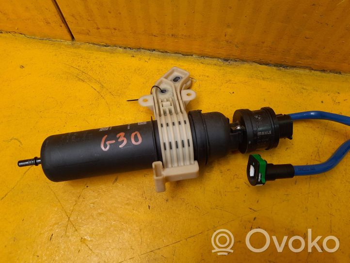 BMW 5 G30 G31 Filtro carburante 8591019