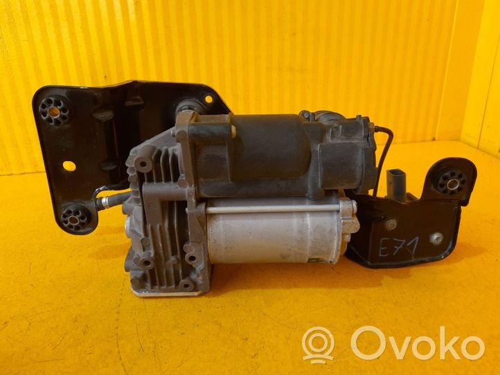 BMW X6 E71 Ilmajousituksen kompressoripumppu 6859714