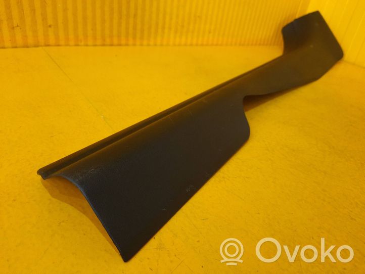 BMW M4 G82 G83 Rivestimento vano piedi laterale 5161718