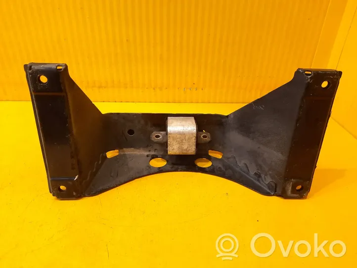 Mercedes-Benz Vito Viano W639 Supporto di montaggio scatola del cambio A6392400501