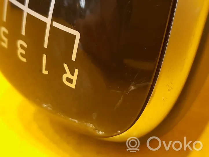 Volkswagen Golf VIII Vaihteenvalitsimen verhoilu 
