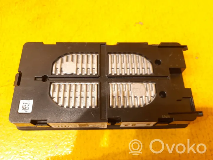 Audi A6 S6 C8 4K Modulo di ricarica wireless 4K0035502B