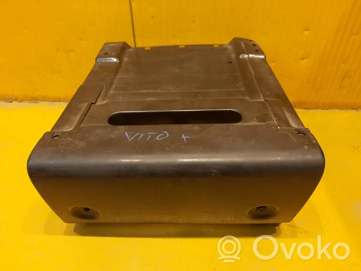 Mercedes-Benz Vito Viano W447 Base del sedile anteriore del passeggero A4479104700