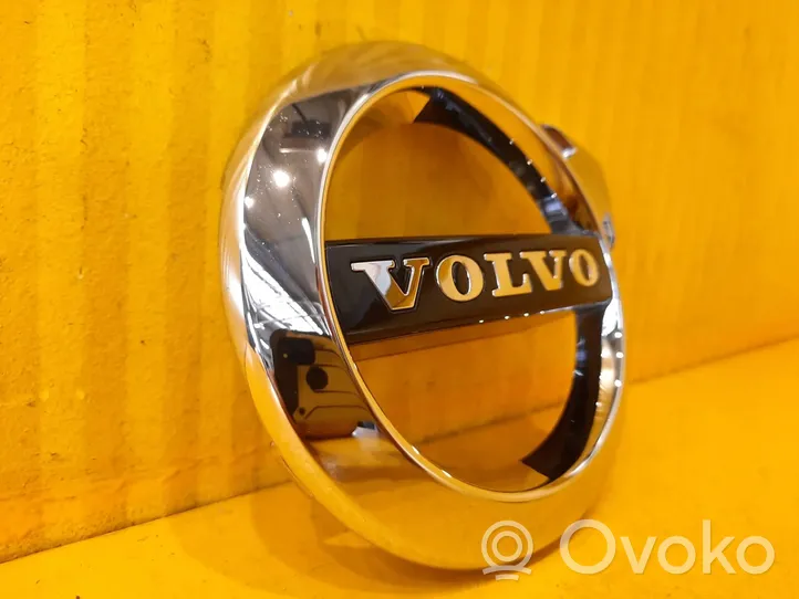 Volvo V60 Valmistajan merkki/logo/tunnus 31383645