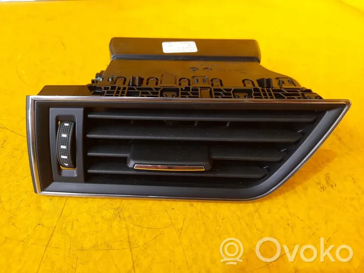 Skoda Superb B8 (3V) Cornice cruscotto 3V0820951D