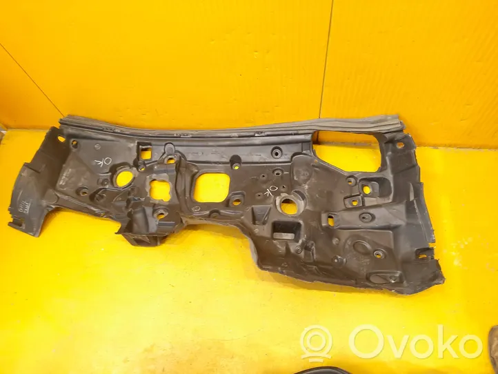 Mercedes-Benz A W177 Isolamento acustico sotto il pannello A1776824301