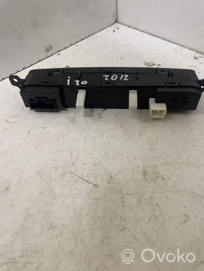 Hyundai i20 (PB PBT) Hazard light switch 299113650