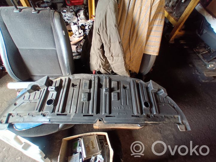 Renault Captur Front bumper skid plate/under tray 