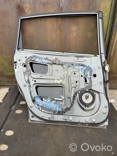 Toyota Corolla Verso E121 Rear door 