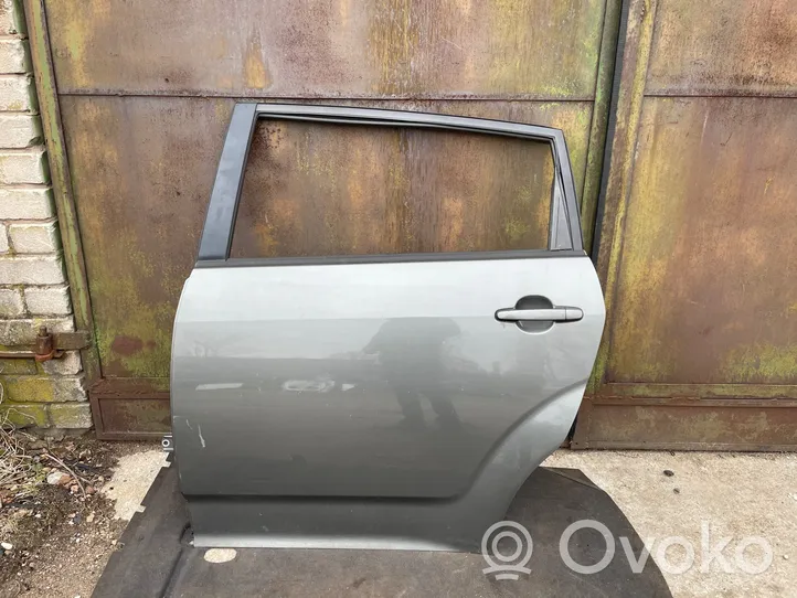 Toyota Corolla Verso E121 Rear door 