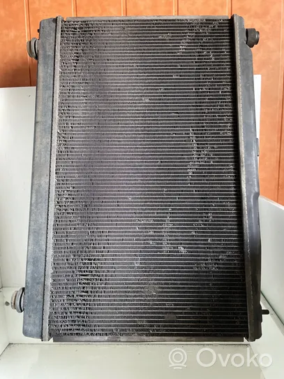 Toyota Avensis Verso Coolant radiator 