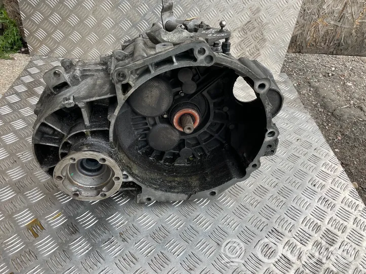 Volkswagen Bora Manual 6 speed gearbox DRW