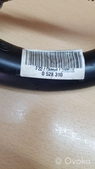 BMW 4 F32 F33 Tuyau de remplissage de réservoir de carburant 7244039