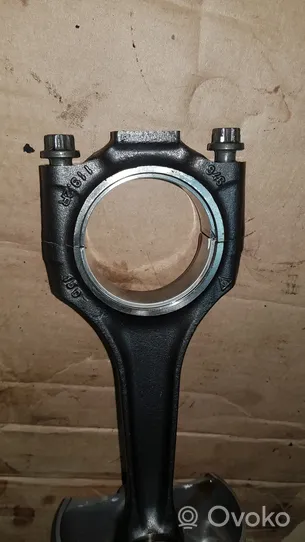 Porsche Macan Piston avec bielle 