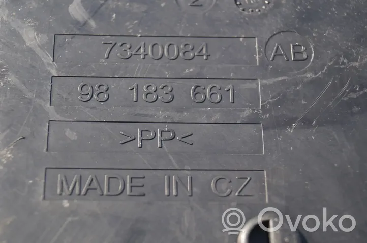 Opel Vivaro Réservoir de fluide AdBlue 4077148AA