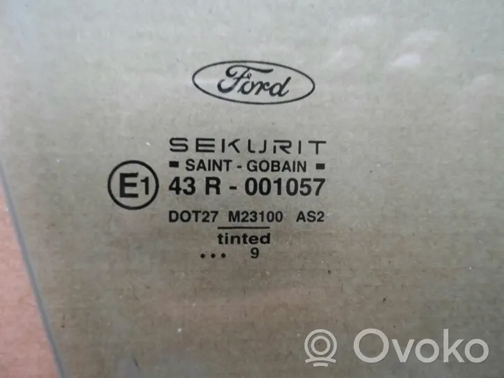 Ford Focus Slankiojančių durų stiklas 