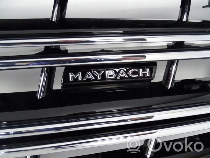 Mercedes-Benz S X222 Maybach Maskownica / Grill / Atrapa górna chłodnicy A2228807901