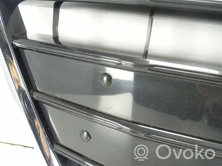 Audi A7 S7 4K8 Grille calandre supérieure de pare-chocs avant 4k8853651