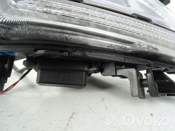 Hyundai Tucson IV NX4 Lampa LED do jazdy dziennej 92201D7600