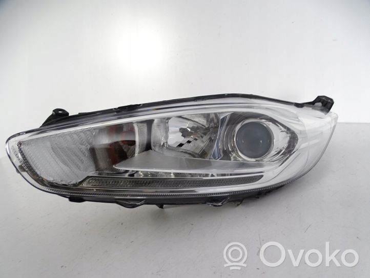 Ford Fiesta Lot de 2 lampes frontales / phare 