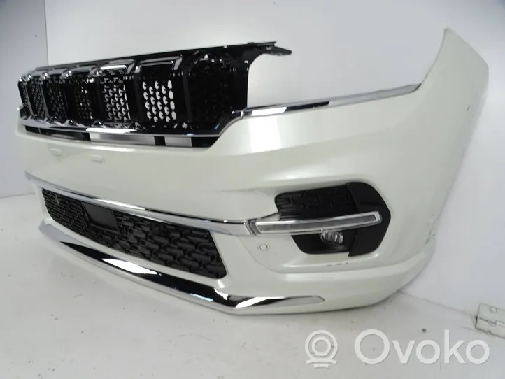 Jeep Commander Front bumper 