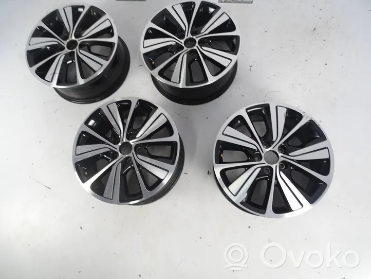 Citroen C4 Grand Picasso R17 alloy rim 9677090377