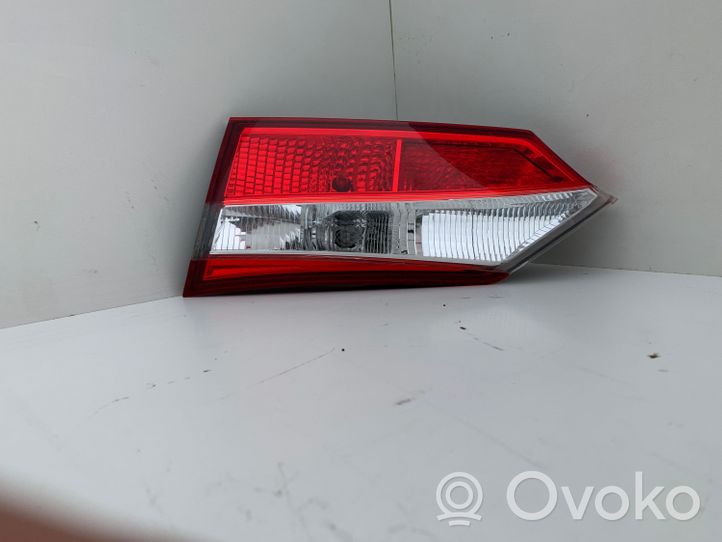 Toyota Corolla E160 E170 Задний фонарь в крышке 14282F
