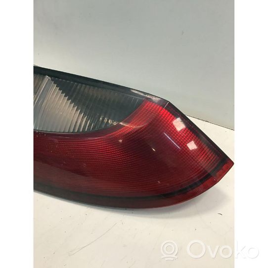 Opel Corsa C Lampa tylna 