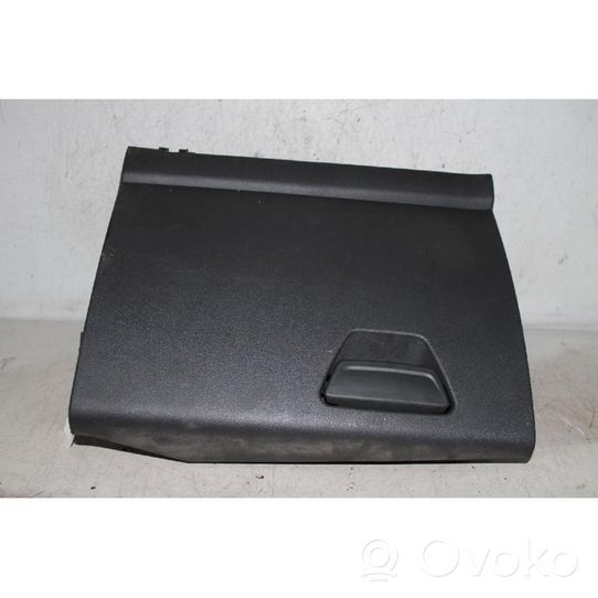 Ford Kuga II Glove box 