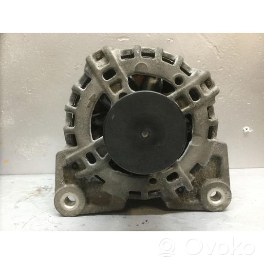 Renault Twingo III Generator/alternator 