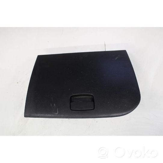 KIA Picanto Glove box 