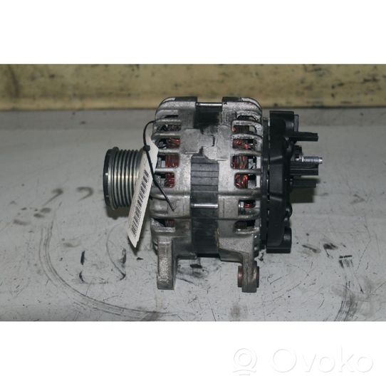 Nissan Qashqai Generatore/alternatore 