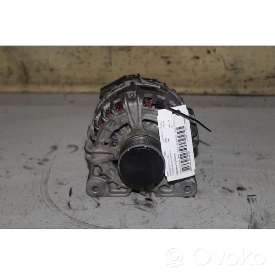 Nissan Qashqai Generatore/alternatore 