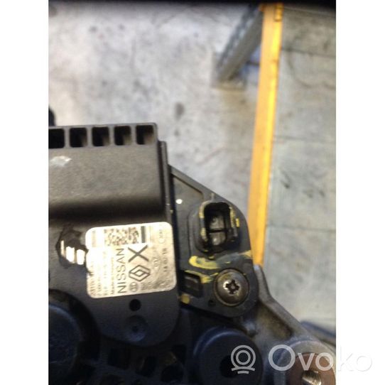 Nissan Qashqai Generatore/alternatore 